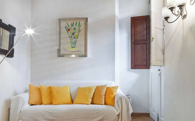 Rental In Rome Arenula Apartment