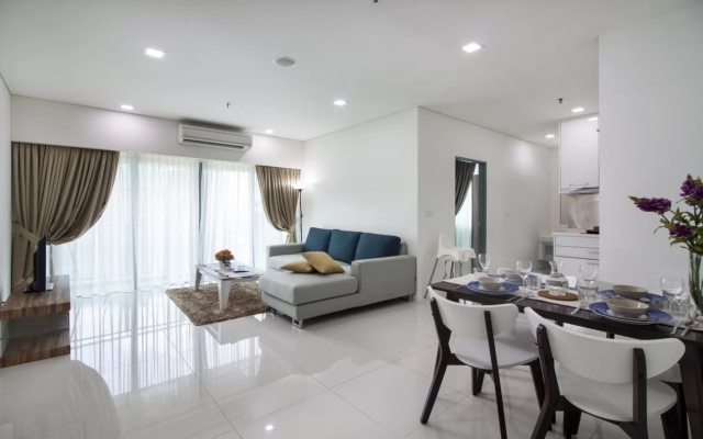 Summer Suites by Plush