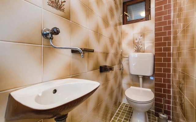 Awesome Home in Rubesi With Wifi and 2 Bedrooms
