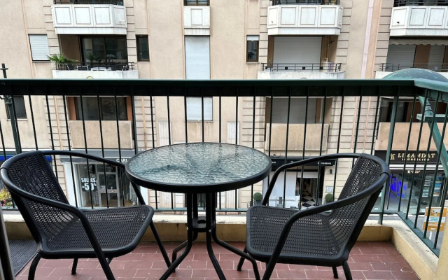 Studio Moderne 5 MN Plages Croisette A0b191