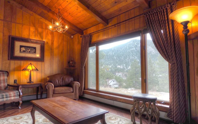 Tatanka Cabin - 3 Br Cabin