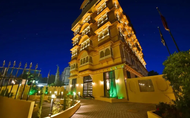 Capital O 38052 Hotel Bhopal Palace