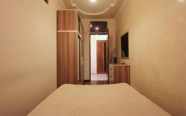 Amiryan Apartment