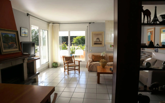 Villa Playa Santa Cristina Family Only