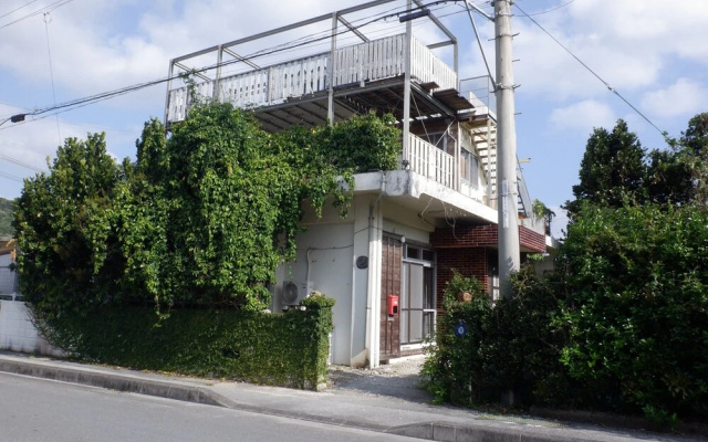 Pe-chin Hama guest house