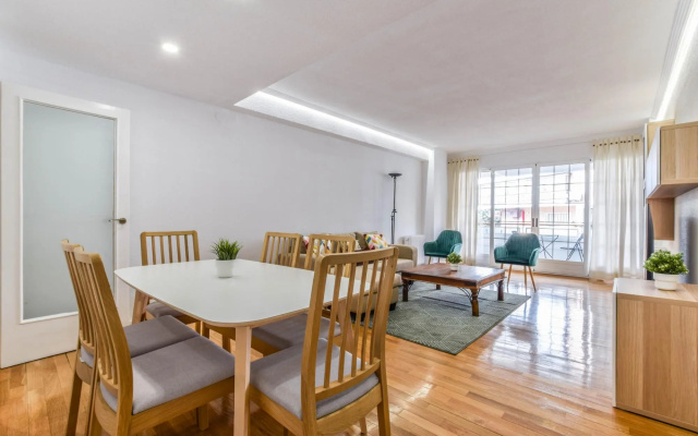Alcalá I in Madrid with 3 bedrooms and 2 bathrooms