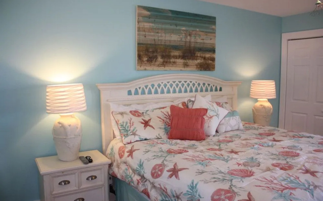 Gulf Shore Condo #404