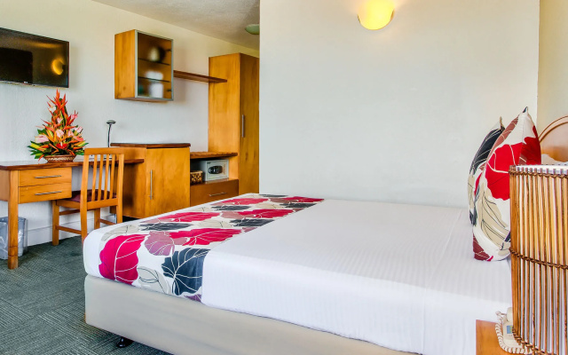 Tanoa Plaza Hotel