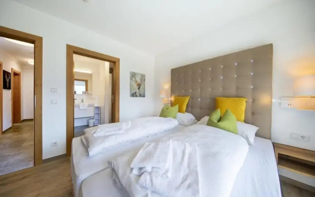 Chalet With Ski Access, Neukirchen
