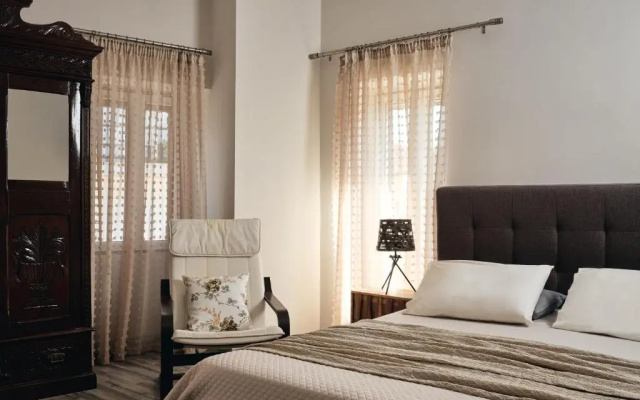 Joya Village House