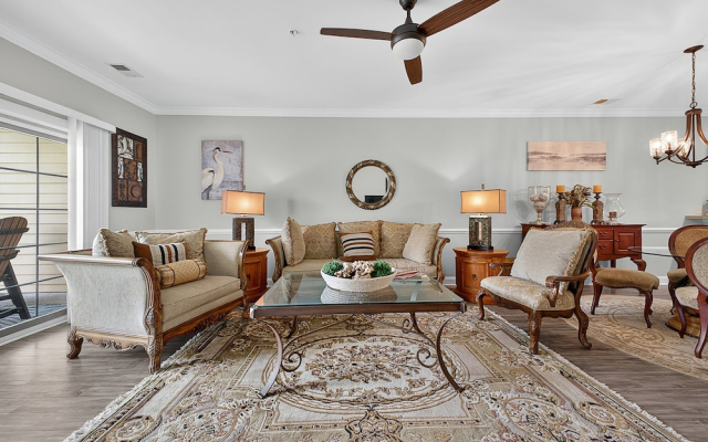 Magnolia Pointe Luster Leaf 4890-203