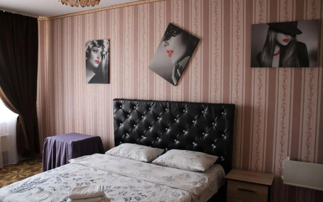 Apartment on Vasylia Stusa St, 2