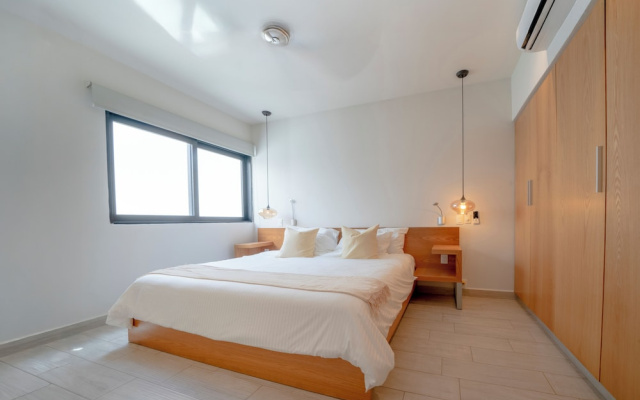 2 Bedroom Condo - Rooftop Pool Opal 405