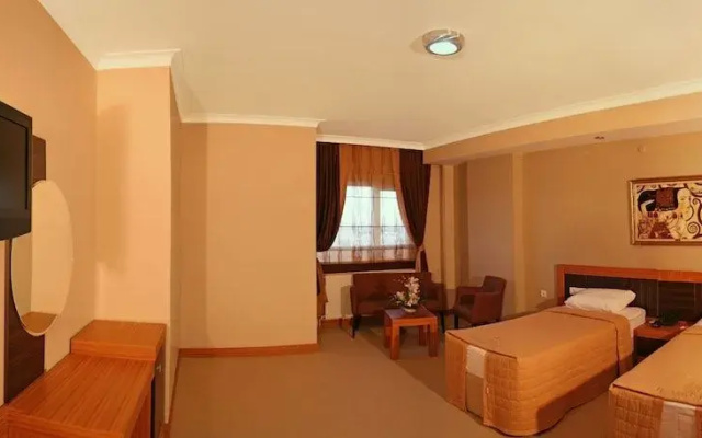 Rabis Otel