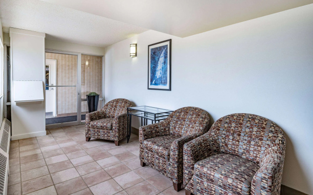 Travelodge by Wyndham Fort St John