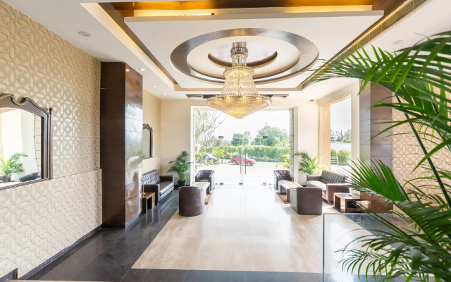 Capital O 26351 Hotel Classic Residency