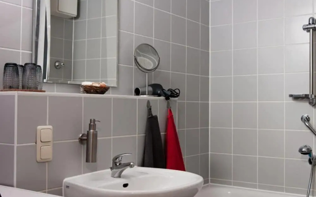 City Park Apartments Reichi