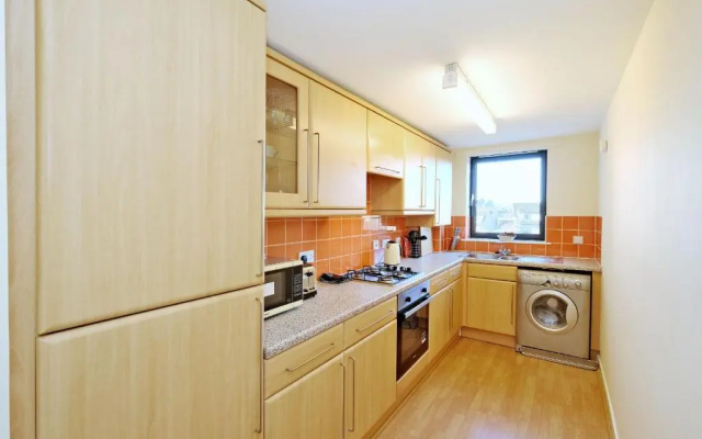 OrangeApartments Riverside Drive,5 Minutes from City Centre