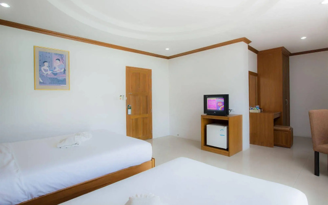 Pipikuku Hotel & Restaurant