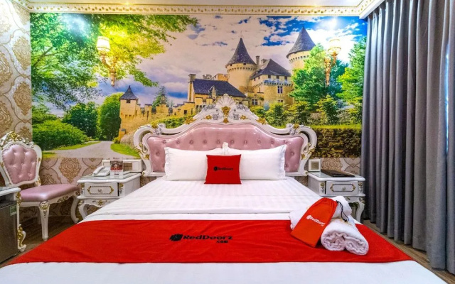 Reddoorz Premium Cao Thang Street