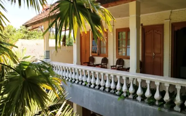 Semawang Beach Hotel