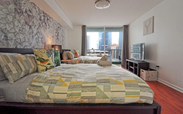 OneLuxStay in the Heart of Brickell