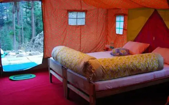 Kinner Camps