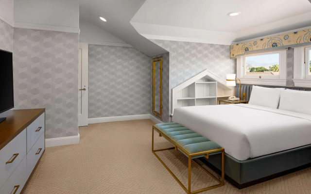 Hayes Mansion, San Jose - Curio Collection by Hilton
