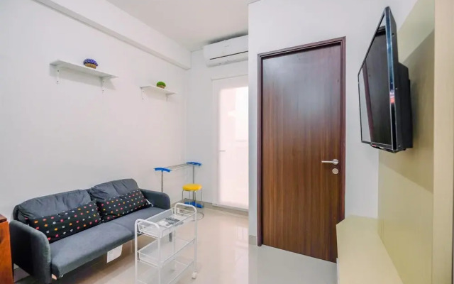 Fancy And Nice 2Br At Transpark Cibubur Apartment