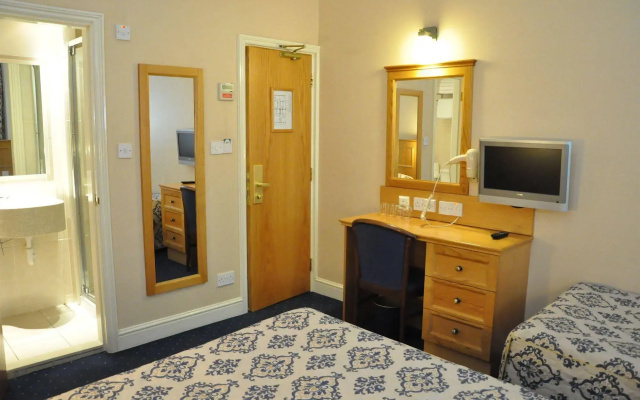 Olympic House Hotel