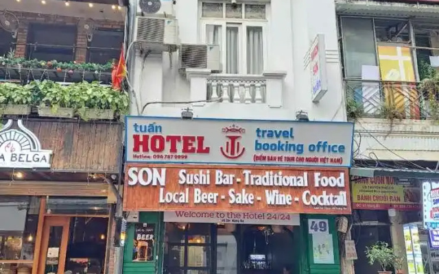 hotelImage