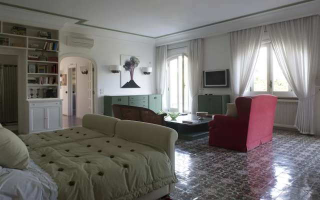 Marechiaro Villa  Relais