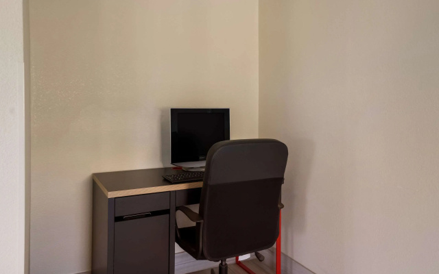 Econo Lodge Brownsville
