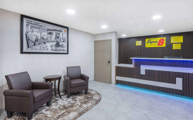 Super 8 by Wyndham Charlottesville