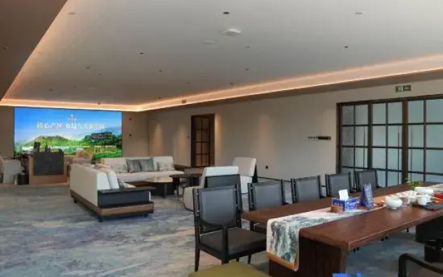 Zhengyan Elegant Residence in Wuyi Mountain
