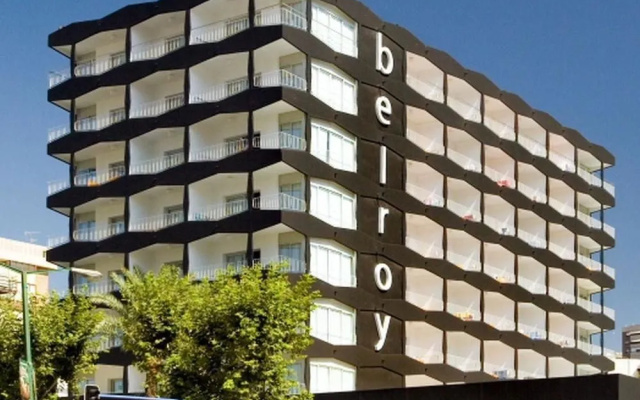 Apartamentos Roybel