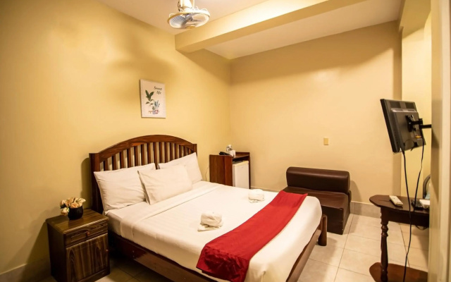 Kiwi Hotel