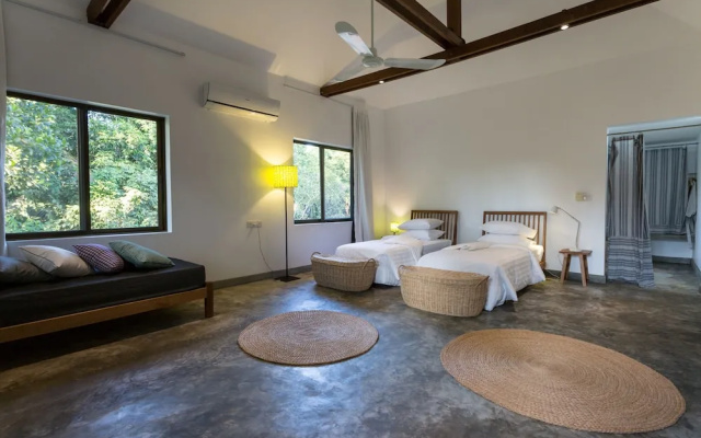 Sala Bai Hotel School