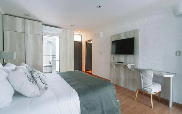 Camberland Resort & Suites Pilar