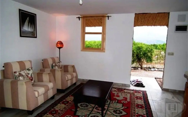 Yalicapkin Cottage