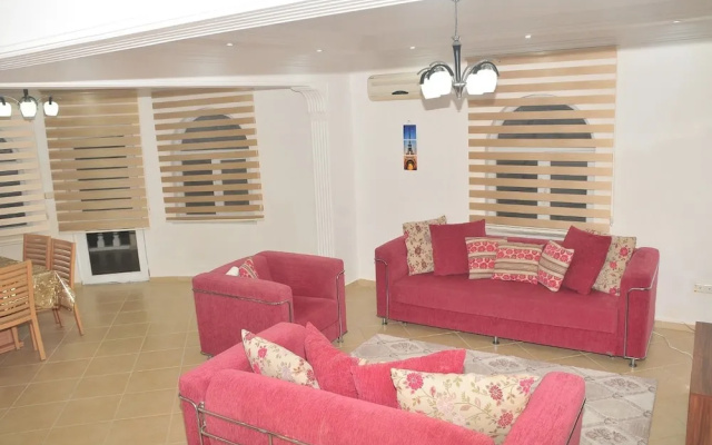Mustakil Villa