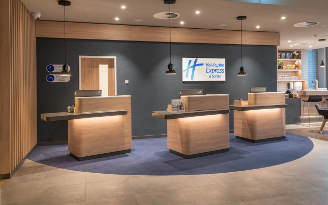 Holiday Inn Express and Suites Potsdam by IHG