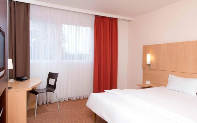 ibis Dortmund West