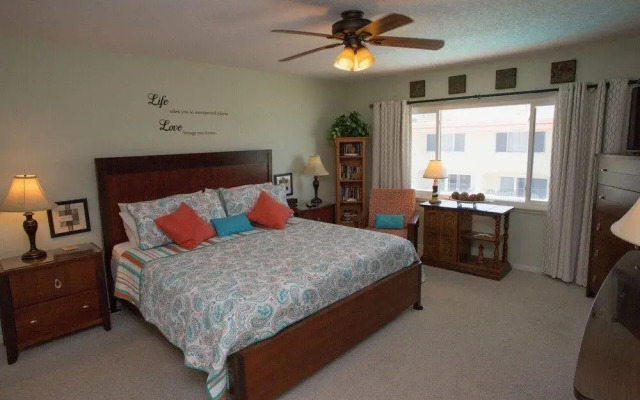 Win-San A-213 - 2 Br Condo