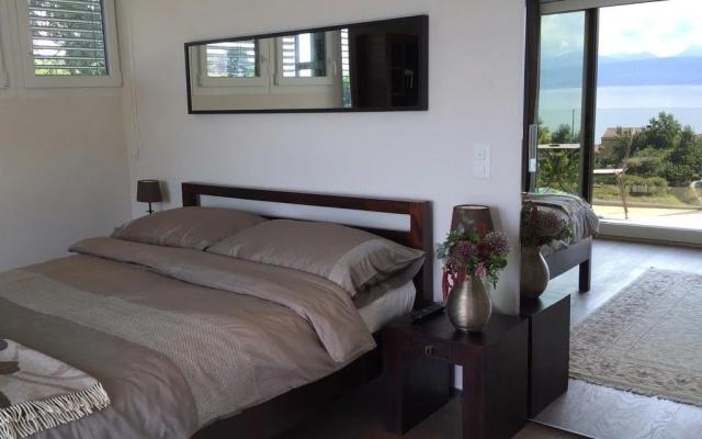 Lake View B&B