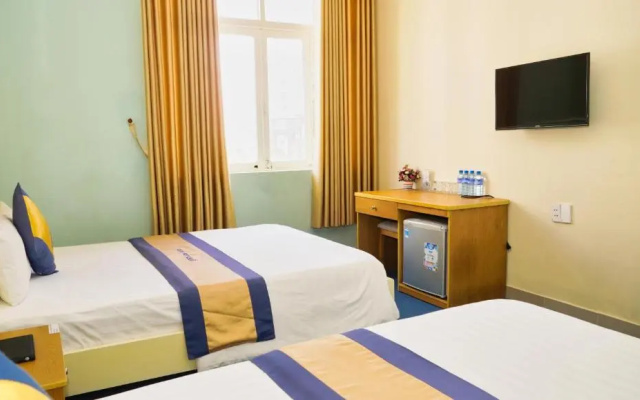 Rita Hotel