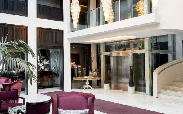 Queen Victoria Hotel