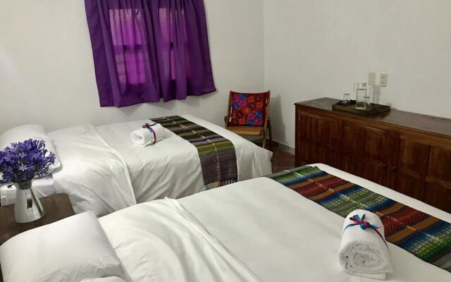 Hotel Pepe Pancho in San Cristobal de las Casas, Mexico from 44$, photos, reviews - zenhotels.com guestroom