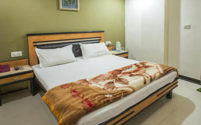 Hotel Sachdeva Excellency