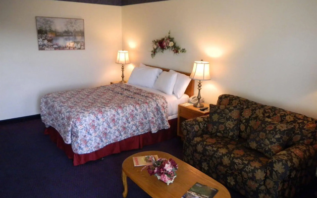 Oakridge Inn